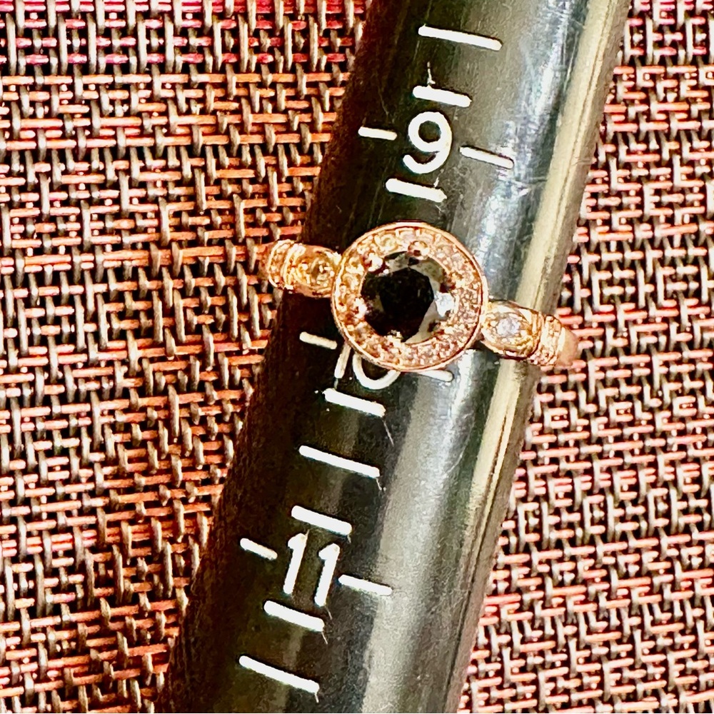 Fragrant Jewels Black and Gold Ring
